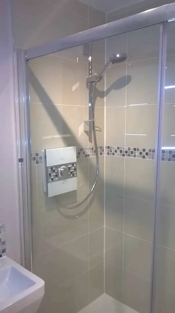 Shower Fitters Edinburgh image